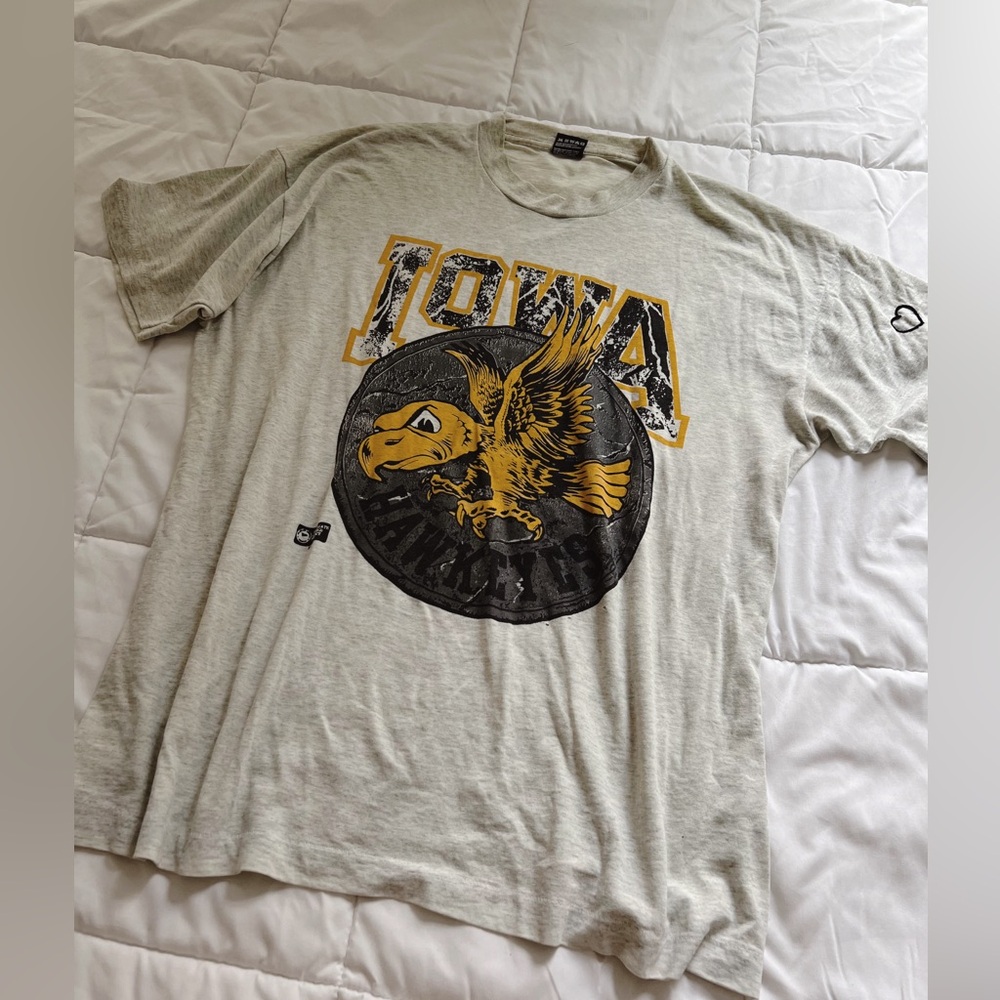 Iowa Hawkeyes tee sz xl vintage t-shirt